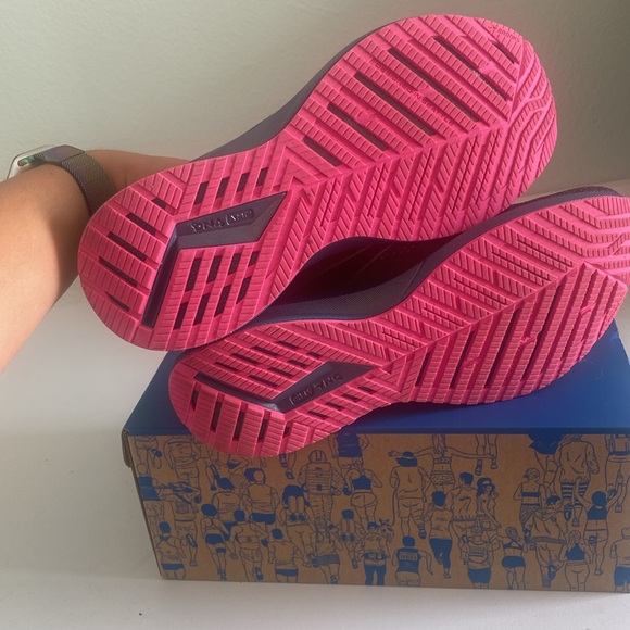 brooks stealthfit 5 levitate energize neutral size 7 running navy blue pink new - Picture 3 of 7